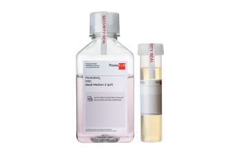 Media bottle of PromoExQ Mesenchymal Stem Cell Growth Medium 2 (prf) (500 ml) with SupplementMix tube.