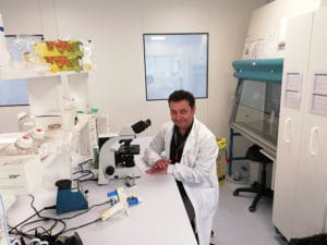 Dr. Frédéric Deschaseaux